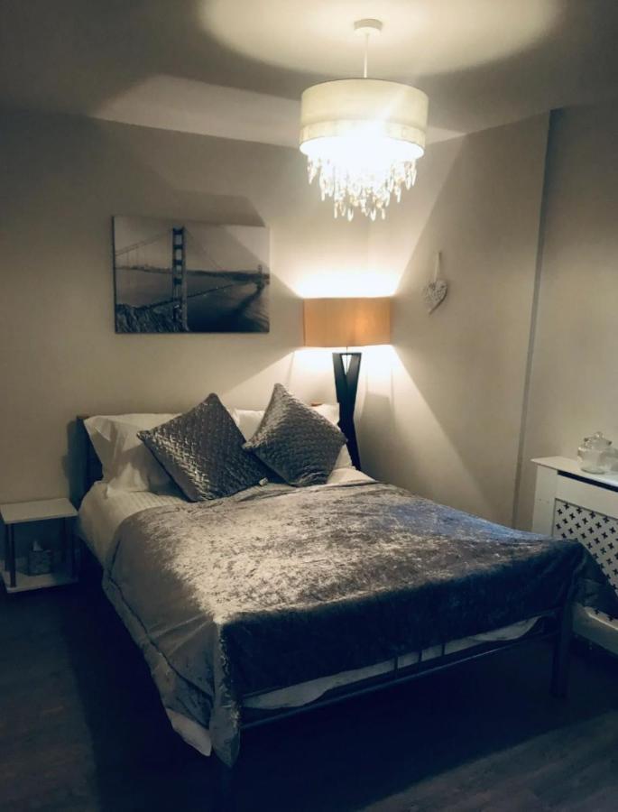 Chester City Apartments - With Free Parking Eksteriør bilde